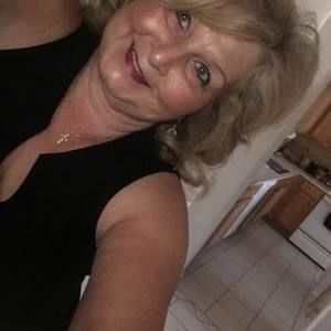 Meet your Posher, Carol